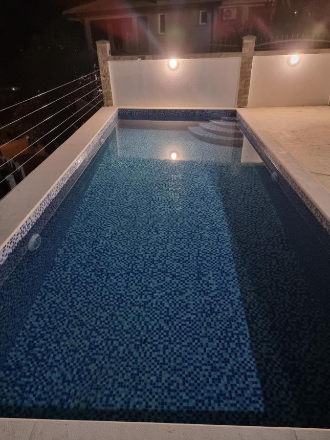 Apartment Tomanovic بار المظهر الخارجي الصورة